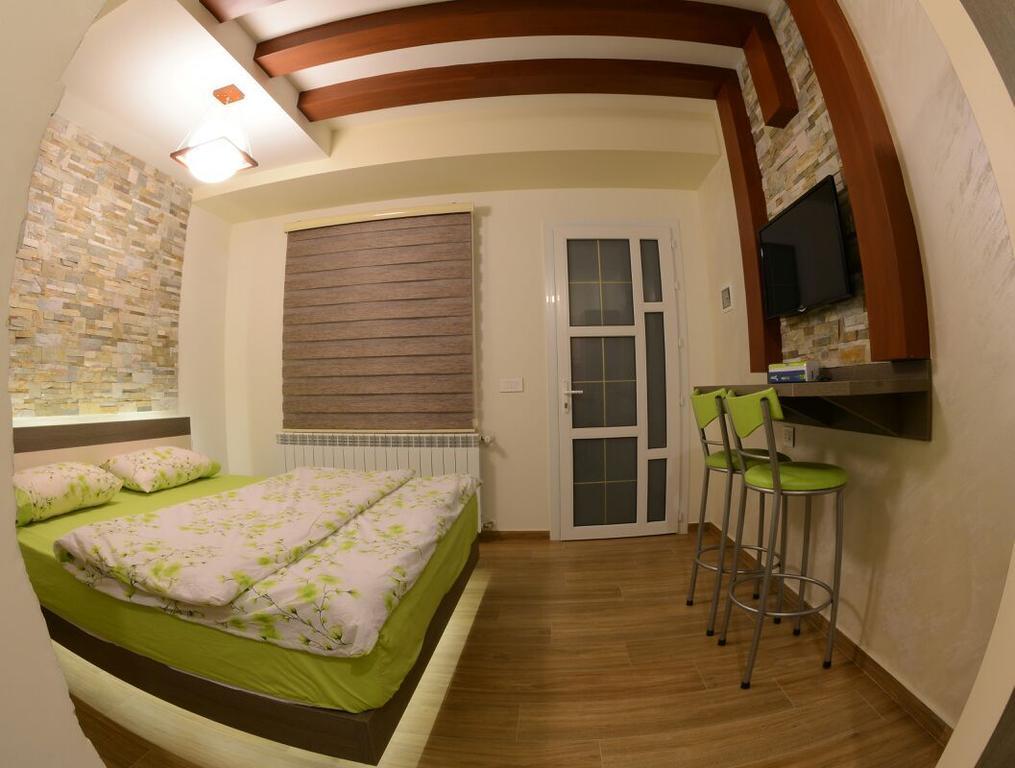 Bauhaus Motel Bcharré Екстериор снимка