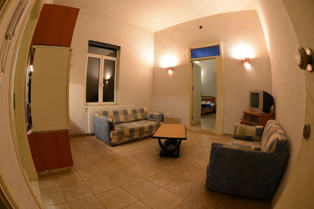 Bauhaus Motel Bcharré Екстериор снимка