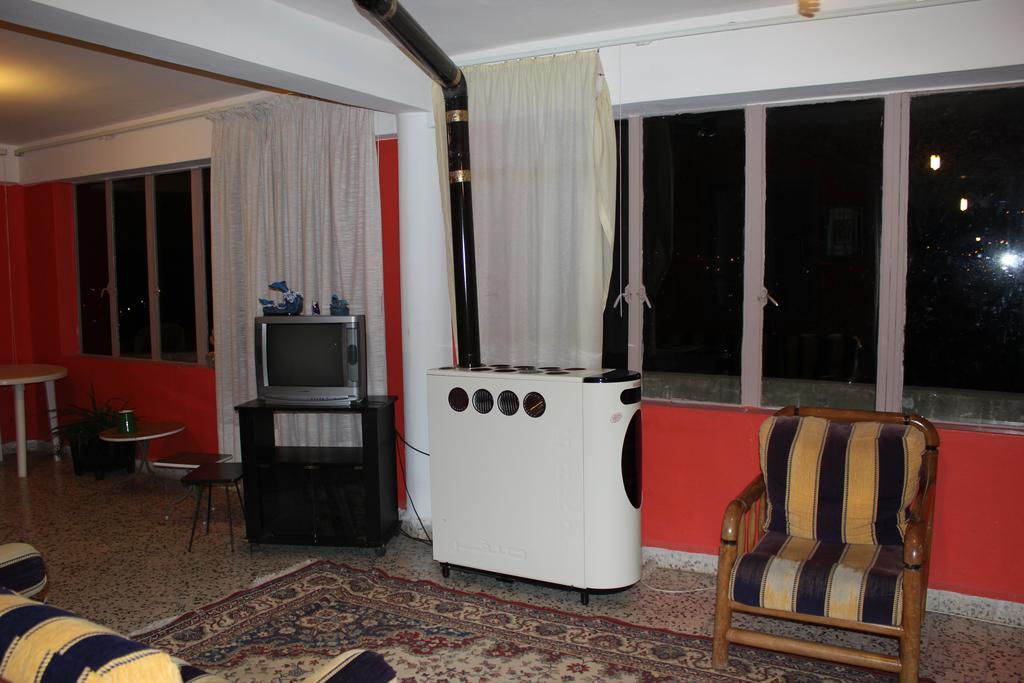 Bauhaus Motel Bcharré Екстериор снимка