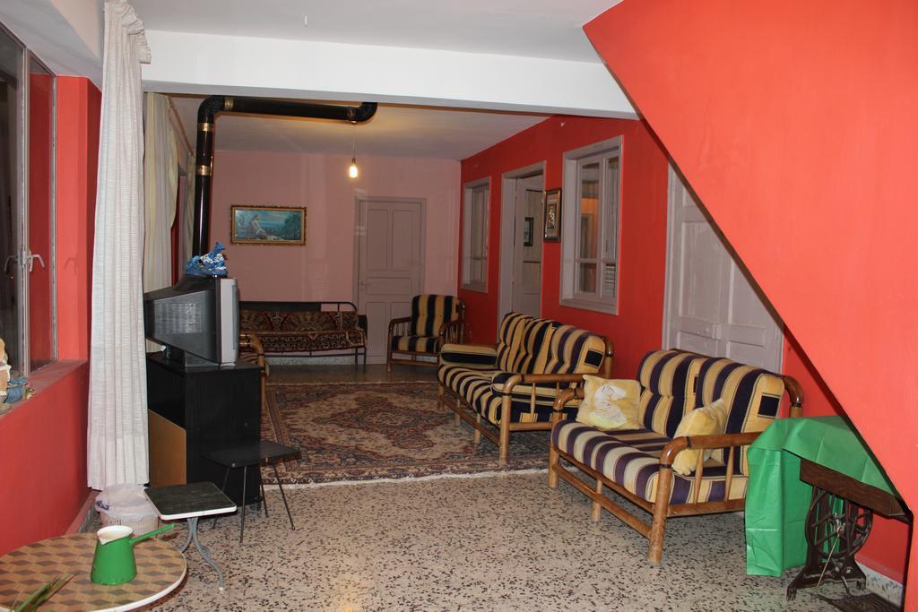 Bauhaus Motel Bcharré Екстериор снимка
