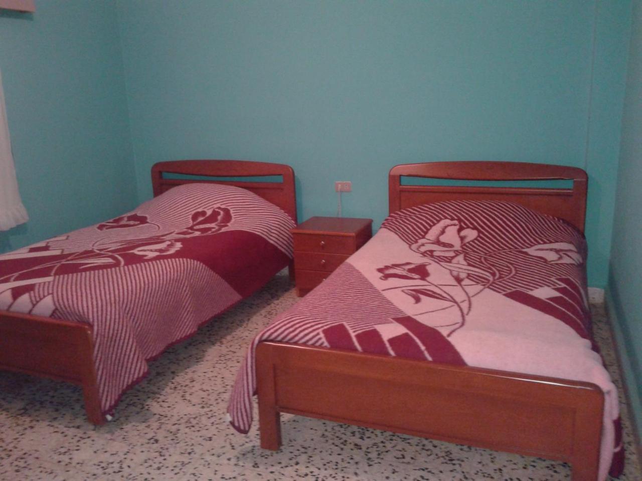 Bauhaus Motel Bcharré Екстериор снимка