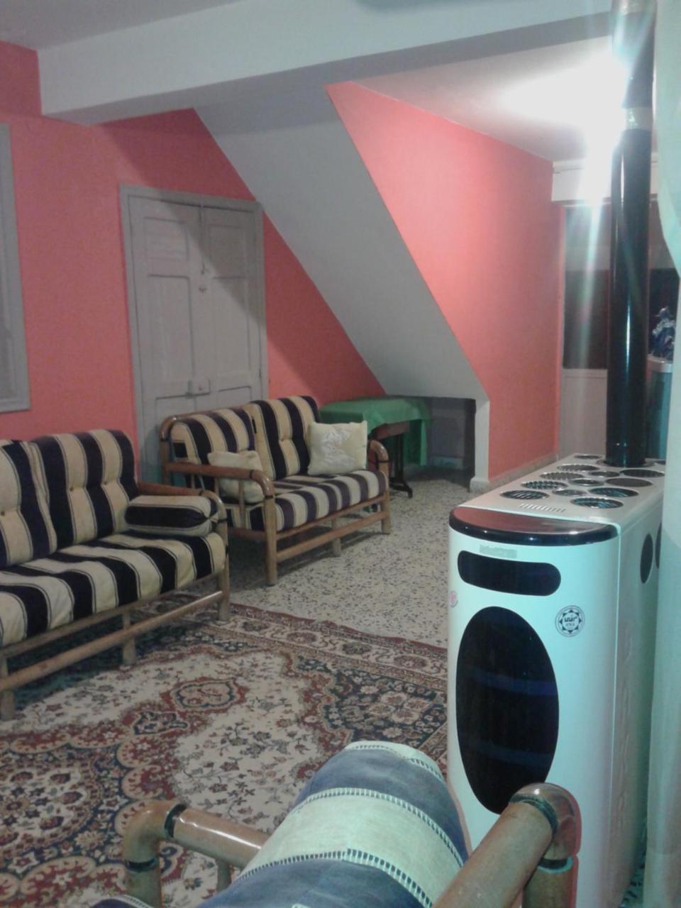 Bauhaus Motel Bcharré Екстериор снимка